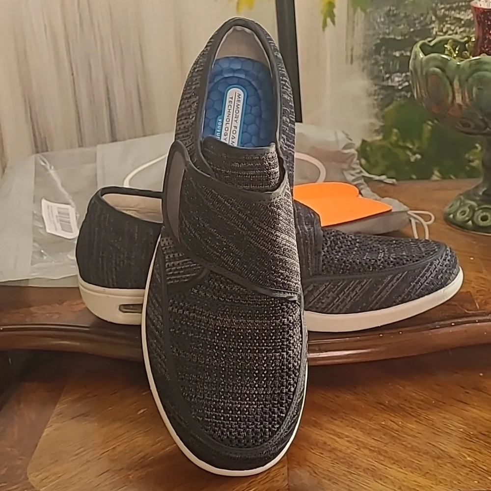 New in bag! Youyun Mens 13 Orthopedic memory foam comfy slip on gray shoes